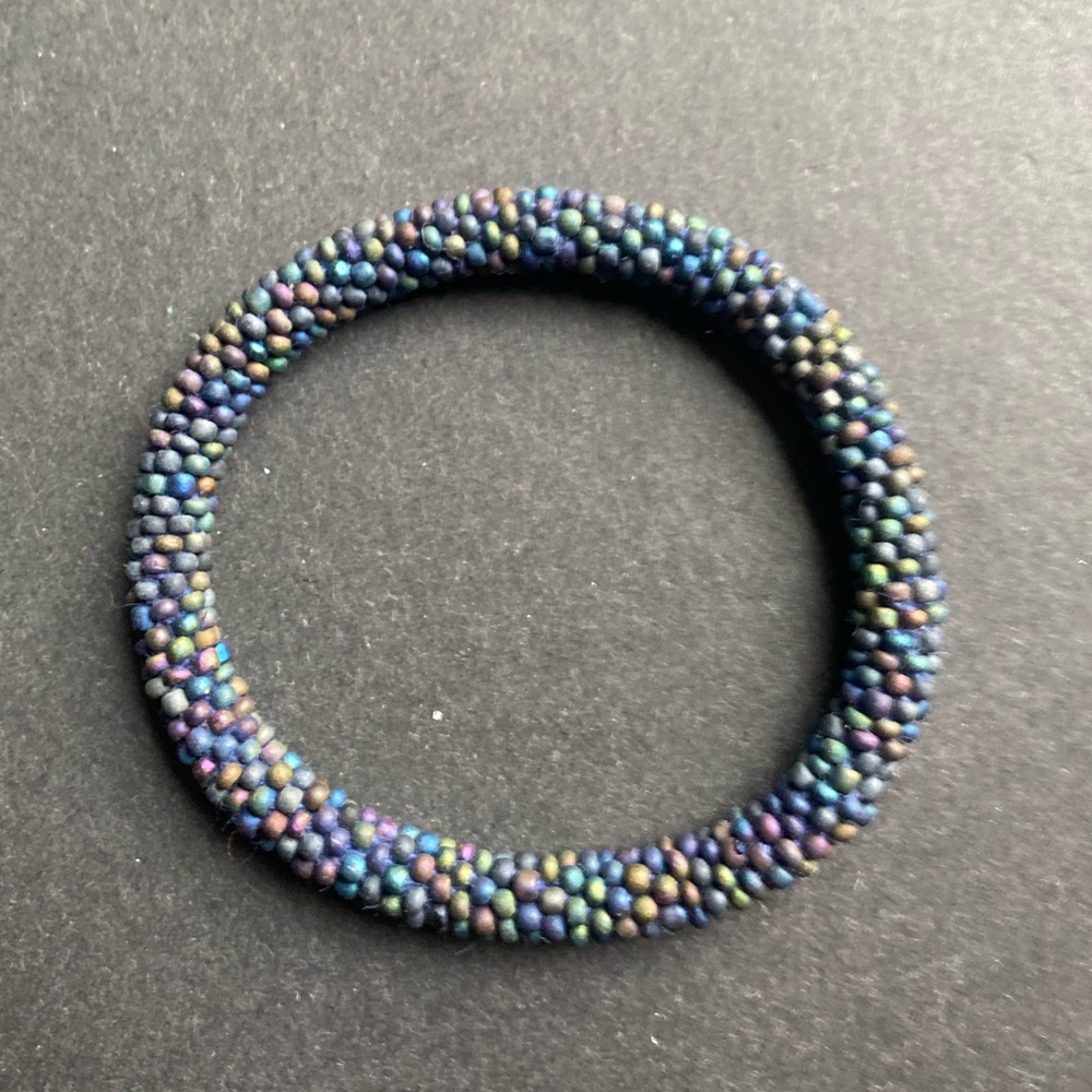 ⚠️ Beaded roll on bracelet